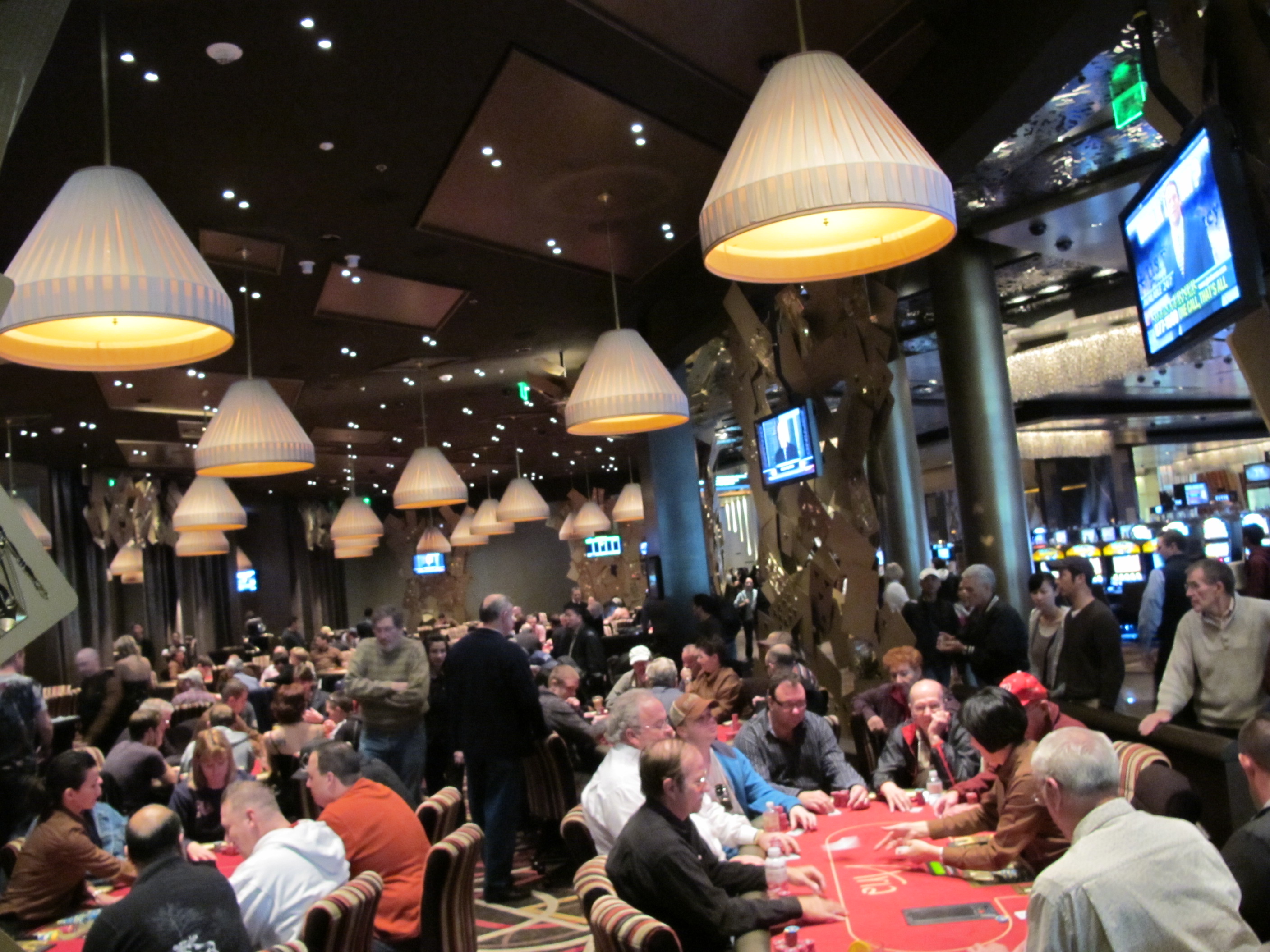 resorts world new york poker room